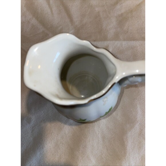 Vintage Small Holly Ceramic Pitcher Made In Japan CUTE!! - Picture 2 of 7